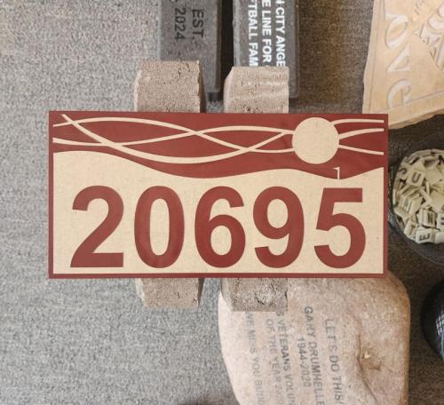 Decorative house plaque engraved on tile 